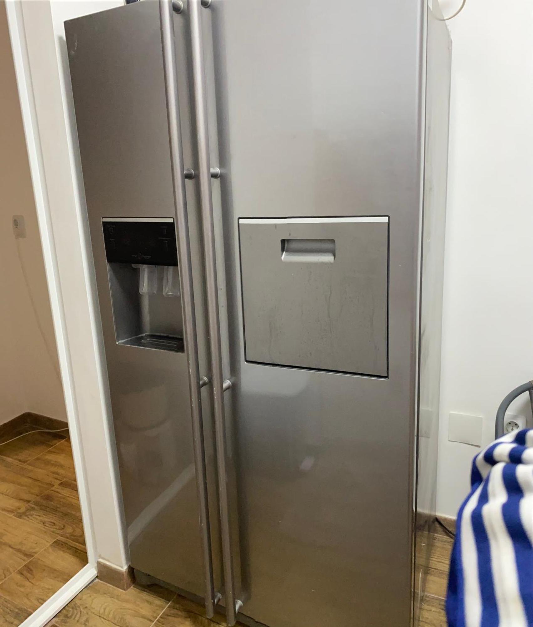 Ria & Mihai Apartament Galati Lägenhet Exteriör bild